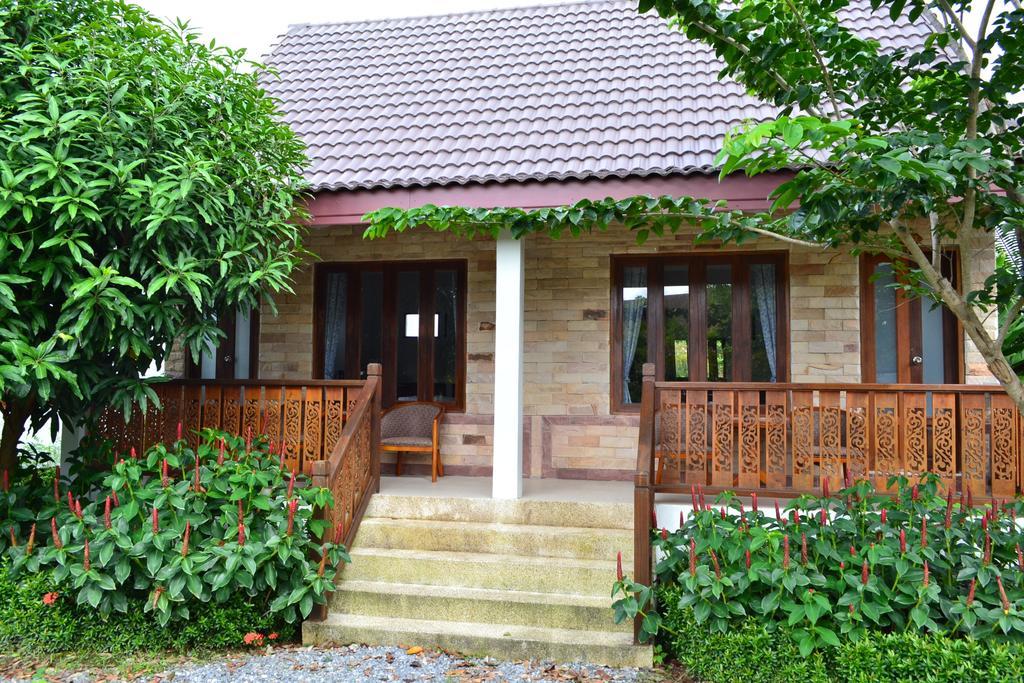 Yuwadee Resort Chalong Pokoj fotografie